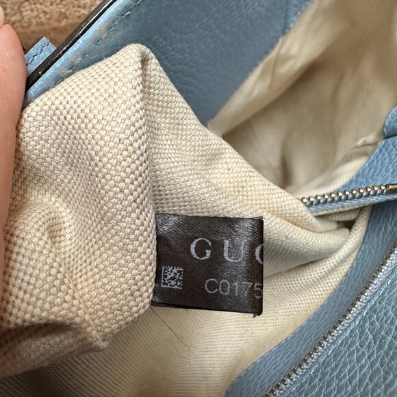 Gucci large swing tote in beige leather with blue accents. - Picture 9 of 10